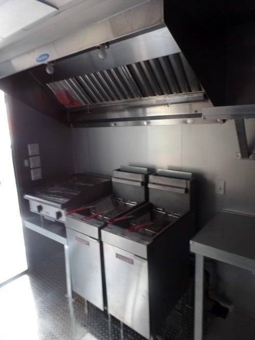 706-8.5-x-24-concession-trailer-silver-frost-bbq-event-catering-36.jpg 8.5' x 24' Concession Trailer Silver Frost BBQ Event Catering