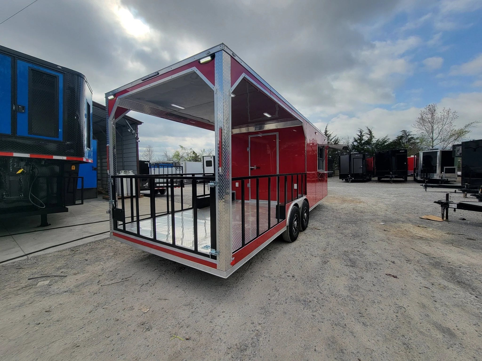 709-8.5-x-24-concession-trailer-victory-red-bbq-event-catering-with-12-railed-porch-5.webp 8.5' X 24' Concession Trailer Victory Red BBQ Event Catering With 12' Railed Porch