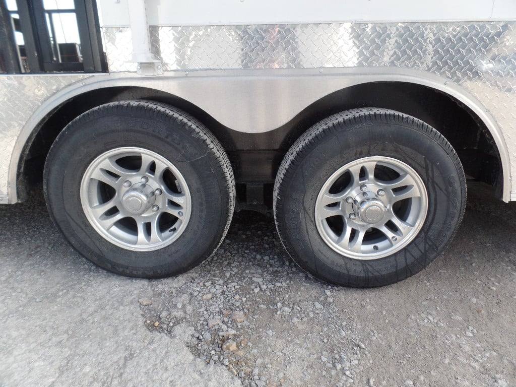 710-8.5-x-24-concession-trailer-white-bbq-catering-event-food-5.jpg 8.5' x 24' Concession Trailer White BBQ Catering Event Food