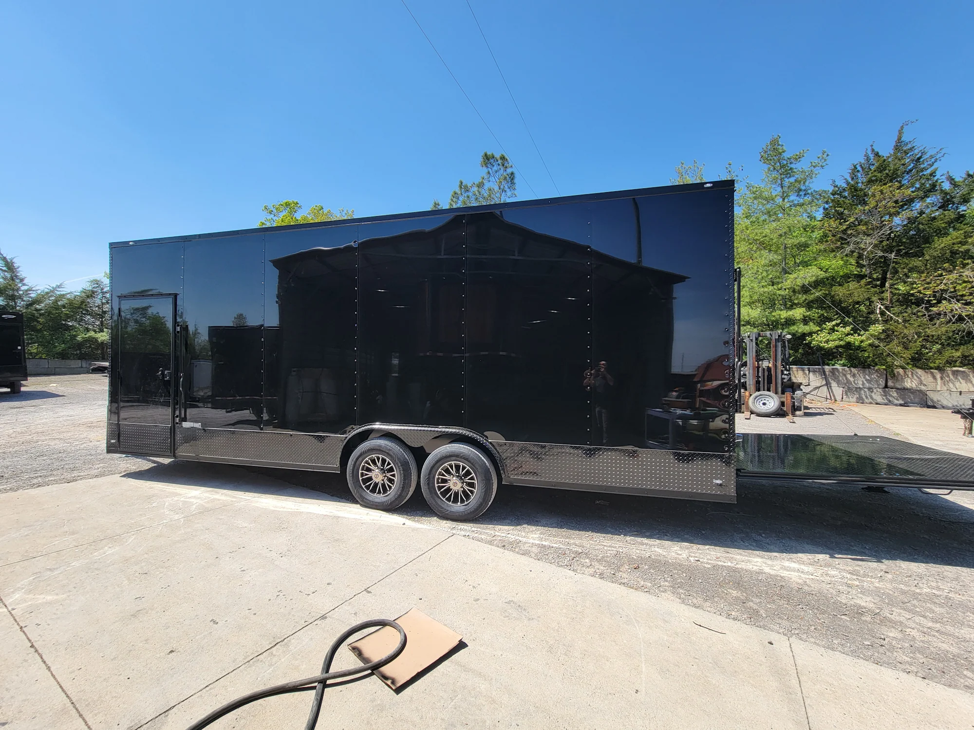 718-8.5-x-24-custom-enclosed-stage-trailer-black-with-black-out-trim-and-awning-14.webp 8.5' X 24' Custom Enclosed Stage Trailer Black With Black Out Trim and Awning