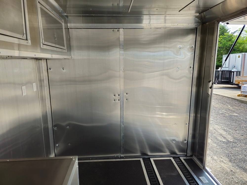 721-8.5-x-24-flat-nose-concession-trailer-food-event-catering-32.jpg 8.5' X 24' Flat Nose Concession Trailer Food Event Catering