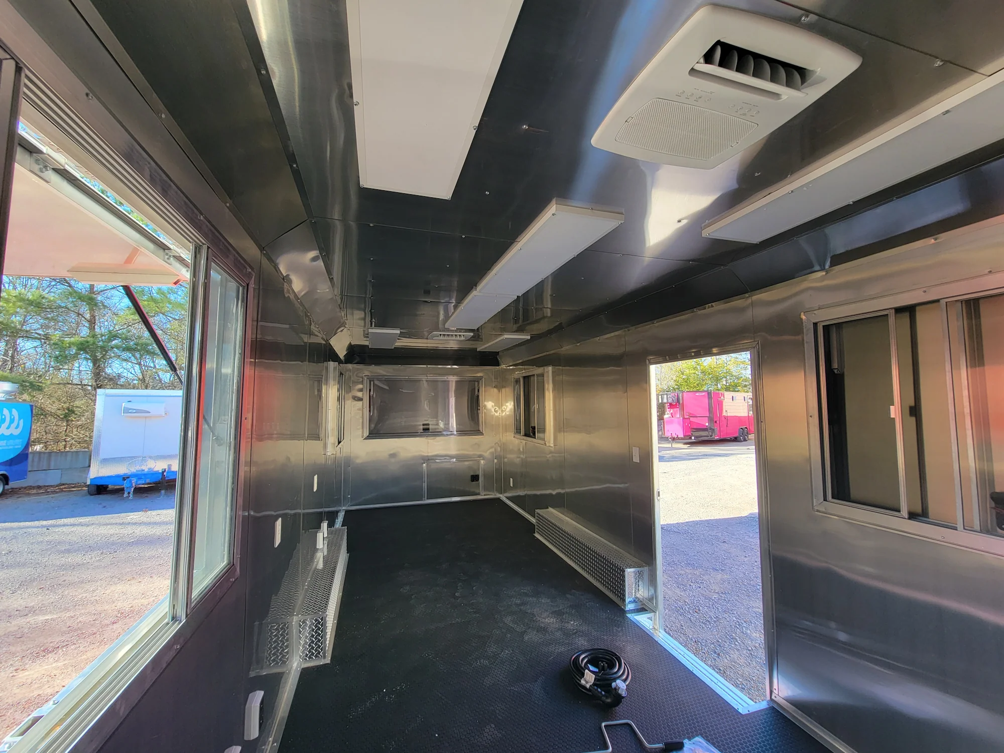 743-8.5-x-24-victory-red-oil-rig-operations-concession-trailer-21.webp 8.5' X 24' Victory Red Oil Rig Operations Concession Trailer