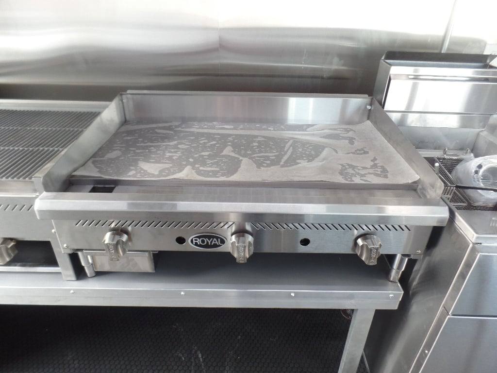 749-8.5-x-24-white-concession-food-catering-trailer-with-appliances-4.jpg 8.5' x 24' White Concession Food Catering Trailer With Appliances