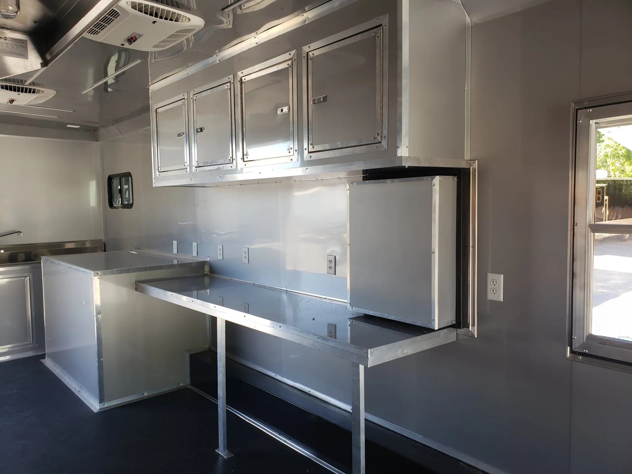 764-8.5-x-24-white-food-concession-trailer-15.webp 8.5' x 24' White Food Concession Trailer