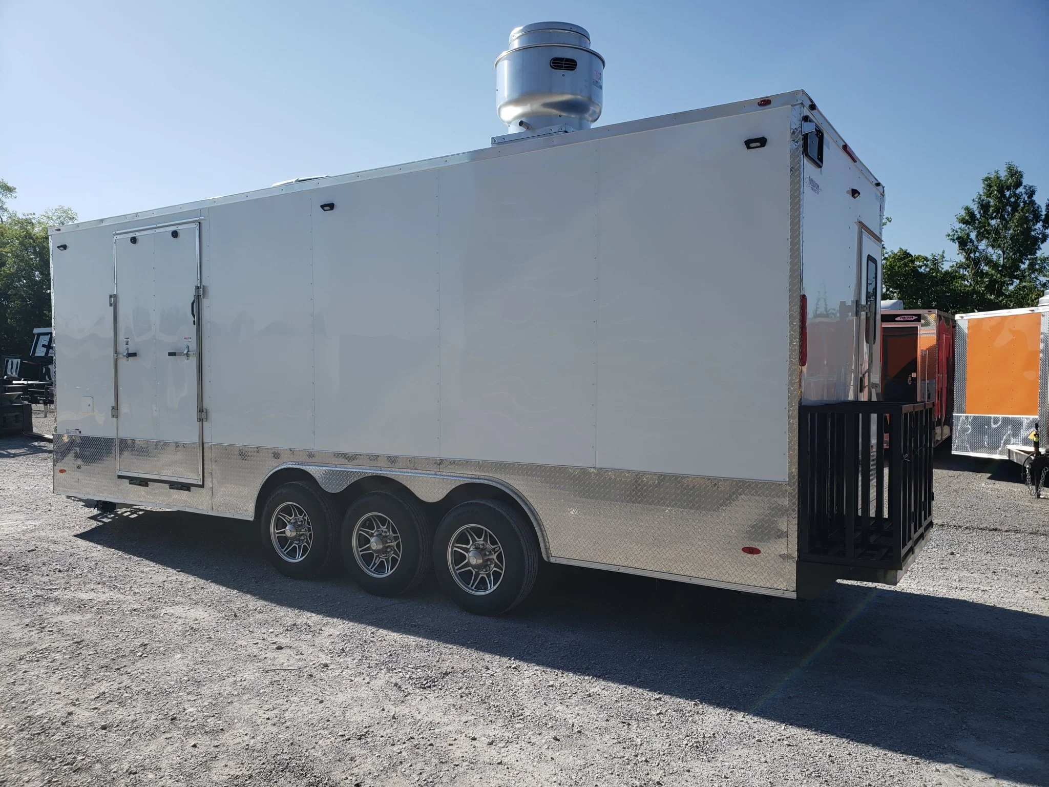 764-8.5-x-24-white-food-concession-trailer-6.webp 8.5' x 24' White Food Concession Trailer