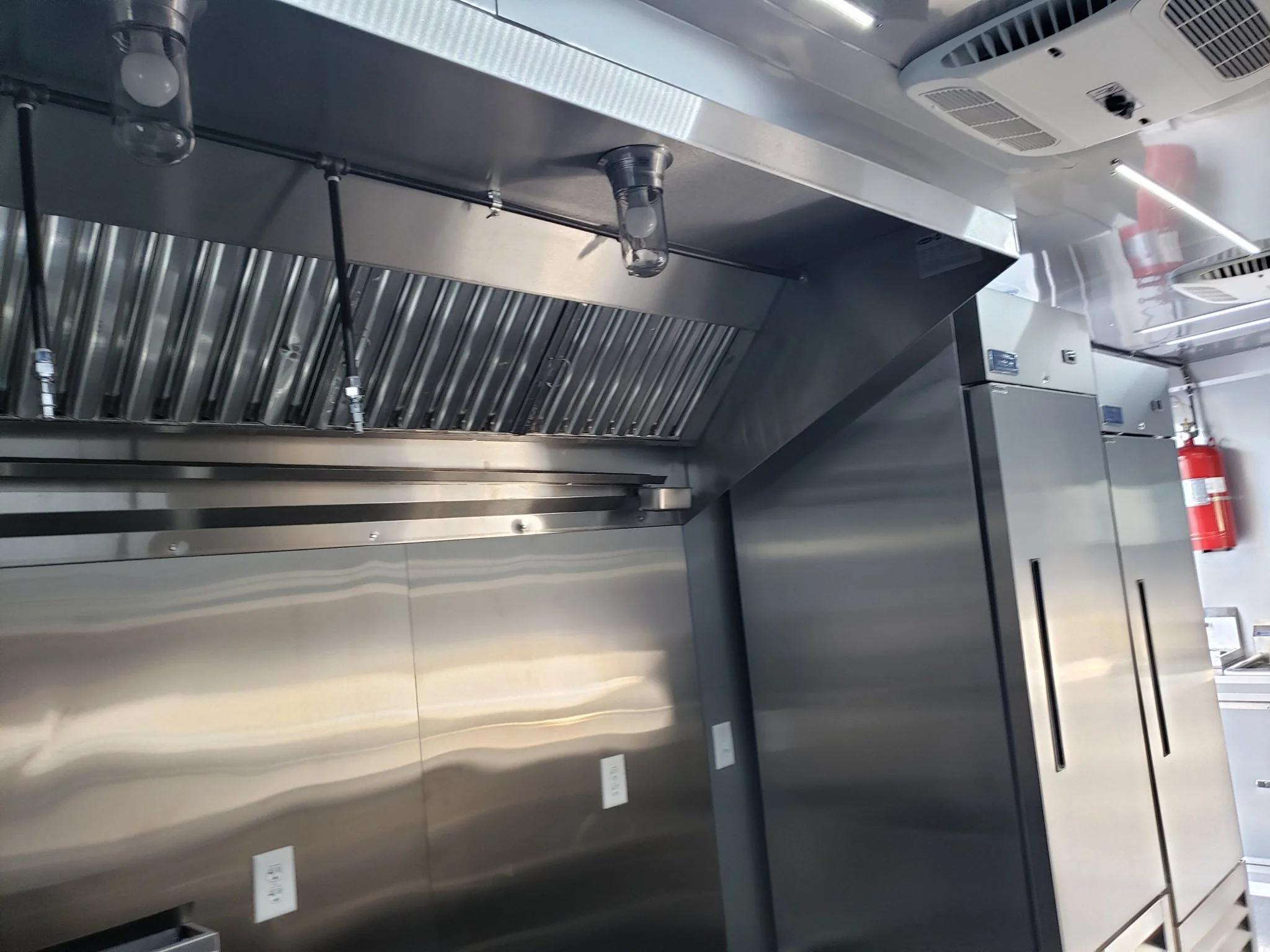 765-8.5-x-24-white-food-vending-concession-trailer-with-appliances-16.webp 8.5' x 24' White Food Vending Concession Trailer With Appliances