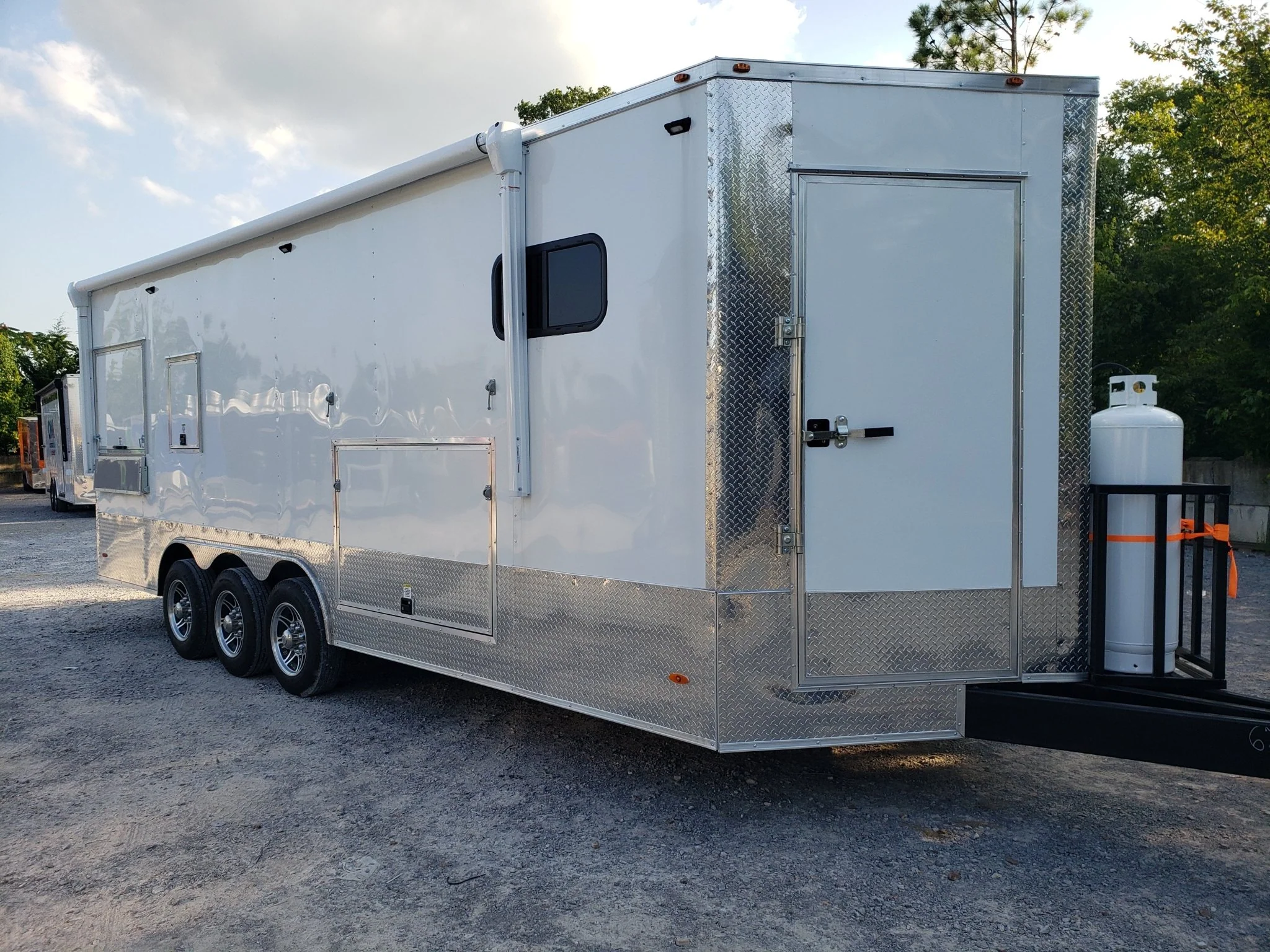 765-8.5-x-24-white-food-vending-concession-trailer-with-appliances-33.webp 8.5' x 24' White Food Vending Concession Trailer With Appliances