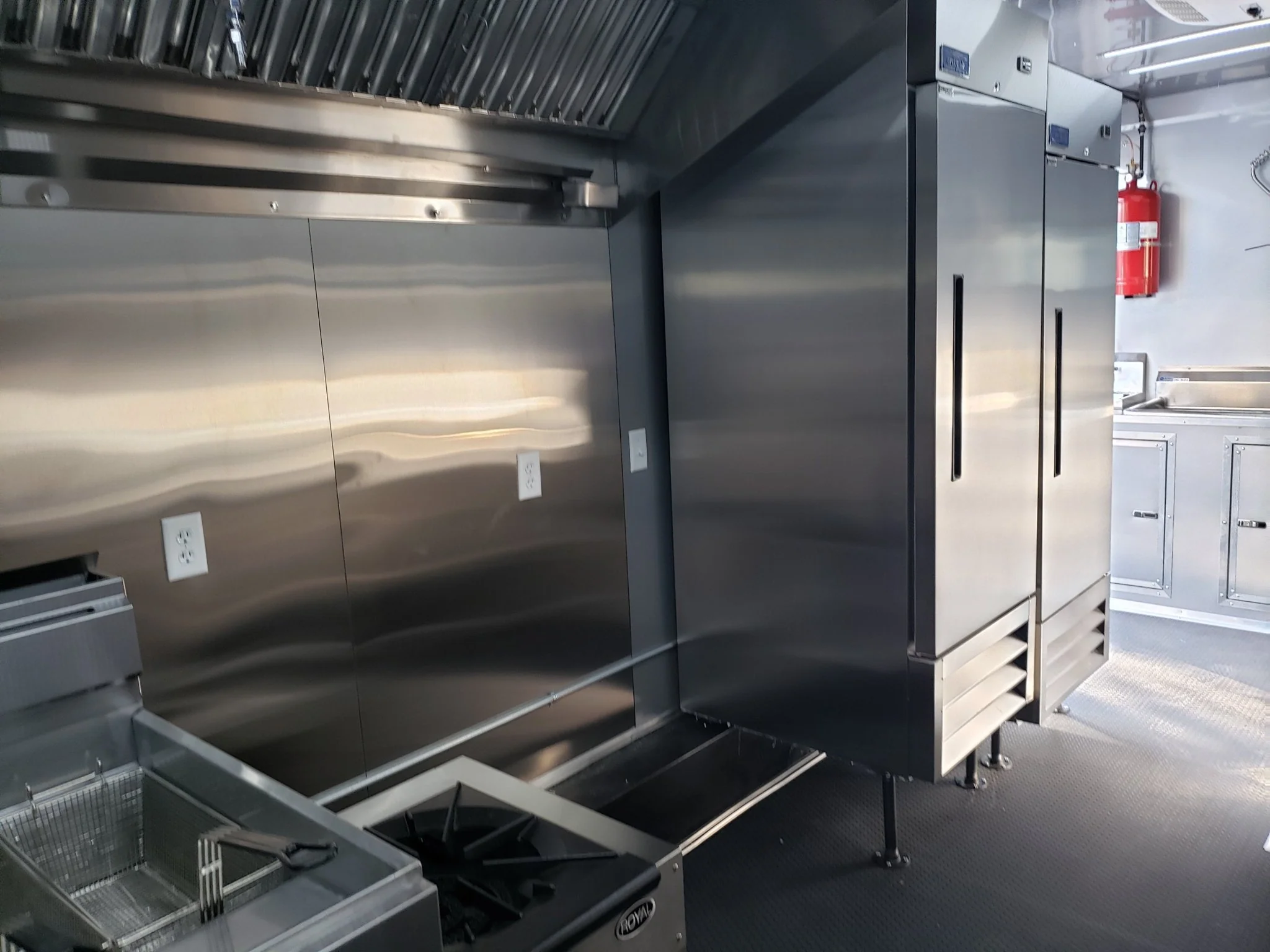 765-8.5-x-24-white-food-vending-concession-trailer-with-appliances-35.webp 8.5' x 24' White Food Vending Concession Trailer With Appliances