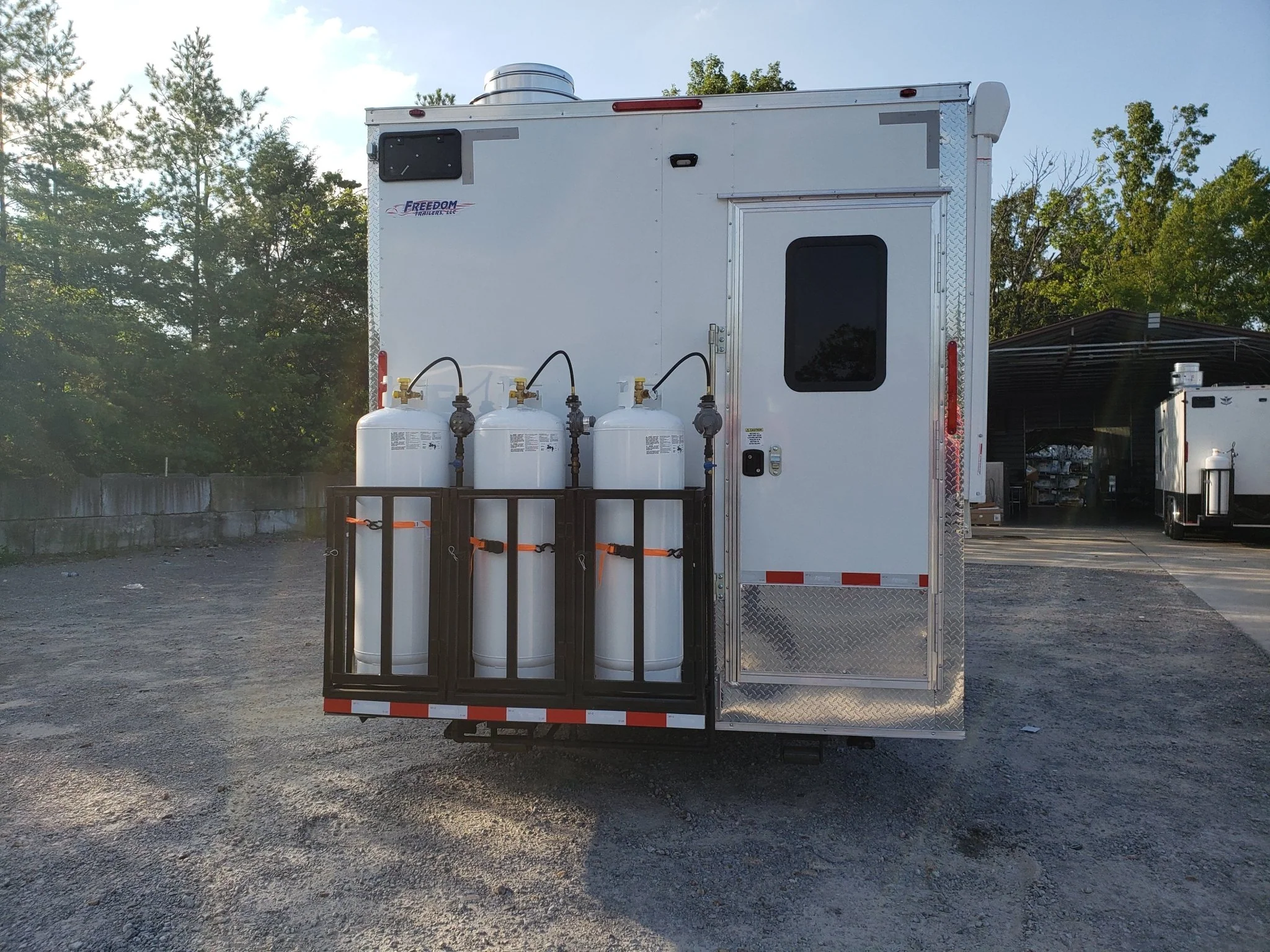 765-8.5-x-24-white-food-vending-concession-trailer-with-appliances-36.webp 8.5' x 24' White Food Vending Concession Trailer With Appliances