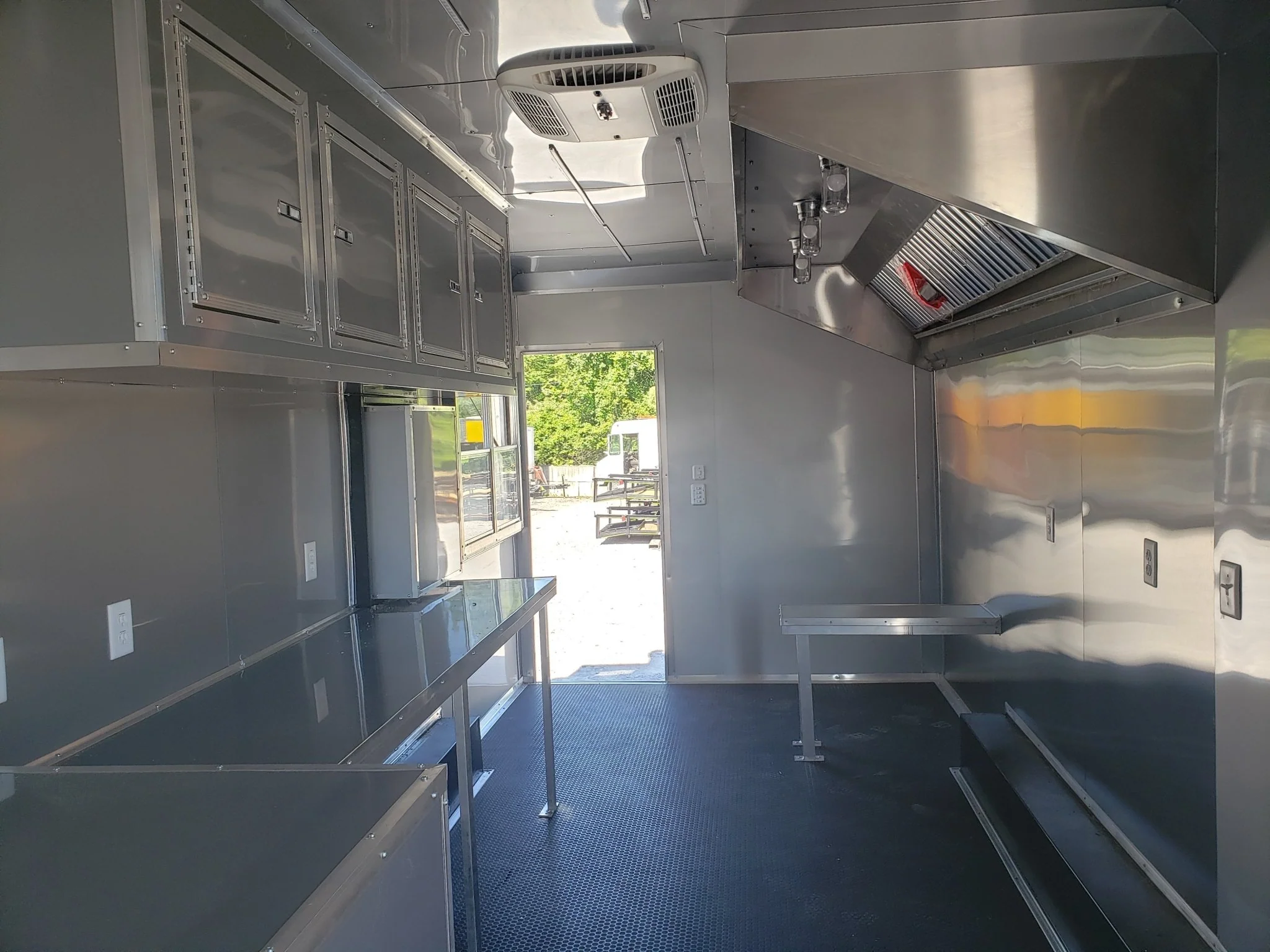 765-8.5-x-24-white-food-vending-concession-trailer-with-appliances-47.webp 8.5' x 24' White Food Vending Concession Trailer With Appliances