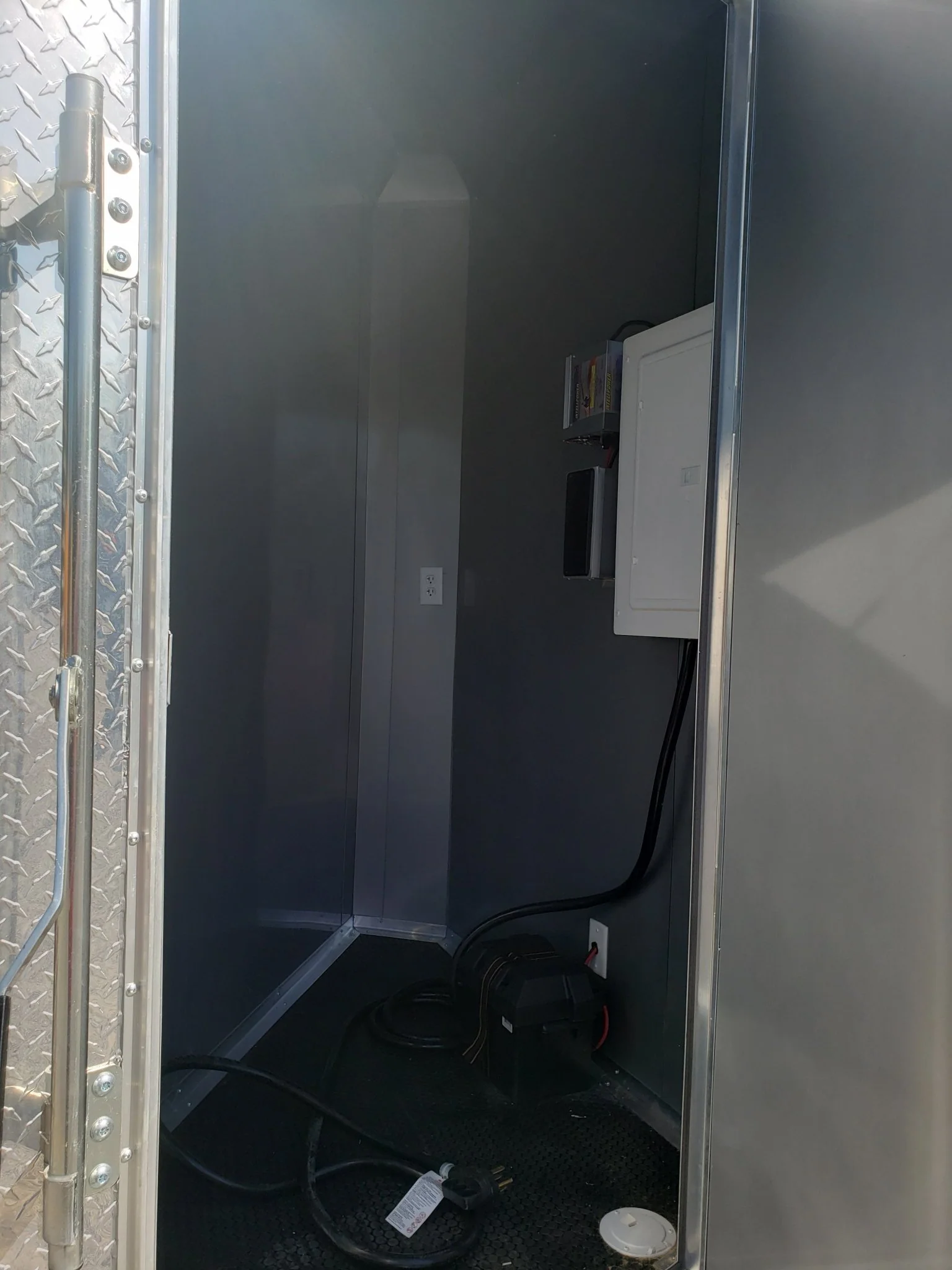 765-8.5-x-24-white-food-vending-concession-trailer-with-appliances-50.webp 8.5' x 24' White Food Vending Concession Trailer With Appliances
