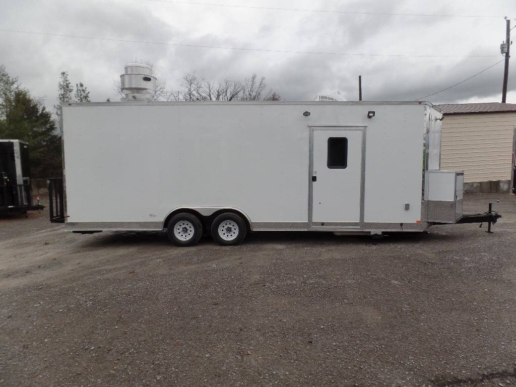 771-8.5-x-24-white-v-nose-concession-food-trailer-19.jpg 8.5' x 24' White V-Nose Concession Food Trailer