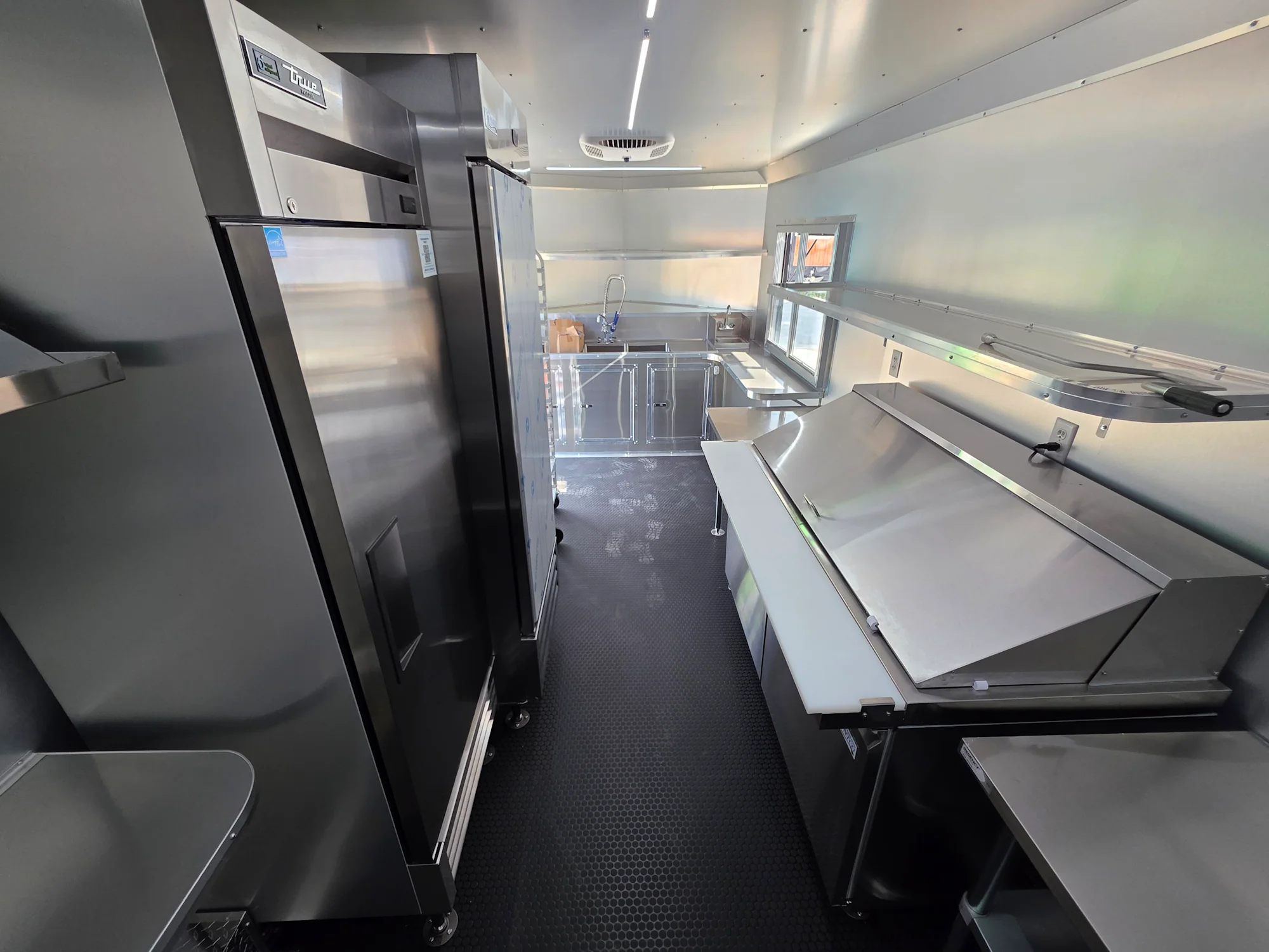 772-8.5-x-24-white-with-black-out-concession-trailer-with-6ft-porch-27.webp 8.5' X 24' White With Black Out Concession Trailer With 6ft Porch