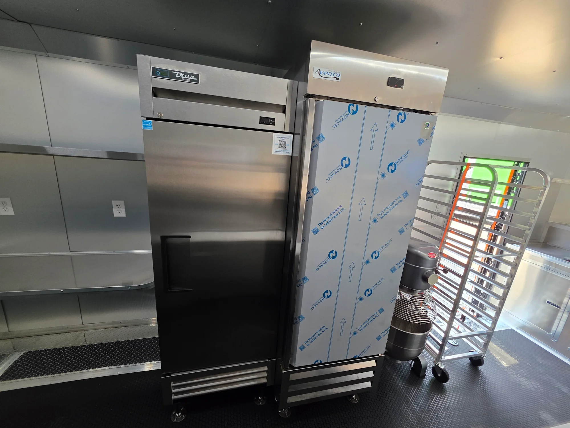 772-8.5-x-24-white-with-black-out-concession-trailer-with-6ft-porch-31.webp 8.5' X 24' White With Black Out Concession Trailer With 6ft Porch