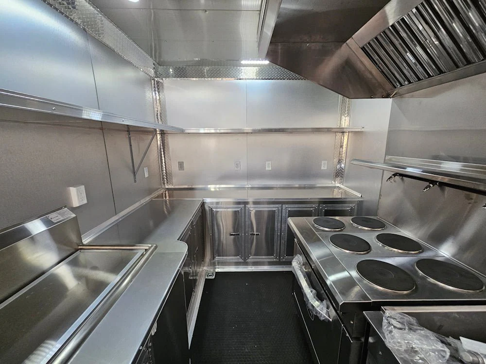 773-8.5-x-24-white-with-blackout-all-electric-food-trailer-event-catering-21.webp 8.5' X 24' White With Blackout All Electric Food Trailer Event Catering