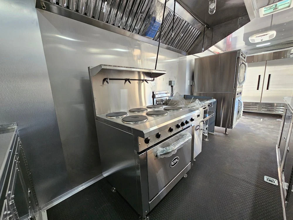 773-8.5-x-24-white-with-blackout-all-electric-food-trailer-event-catering-24.webp 8.5' X 24' White With Blackout All Electric Food Trailer Event Catering