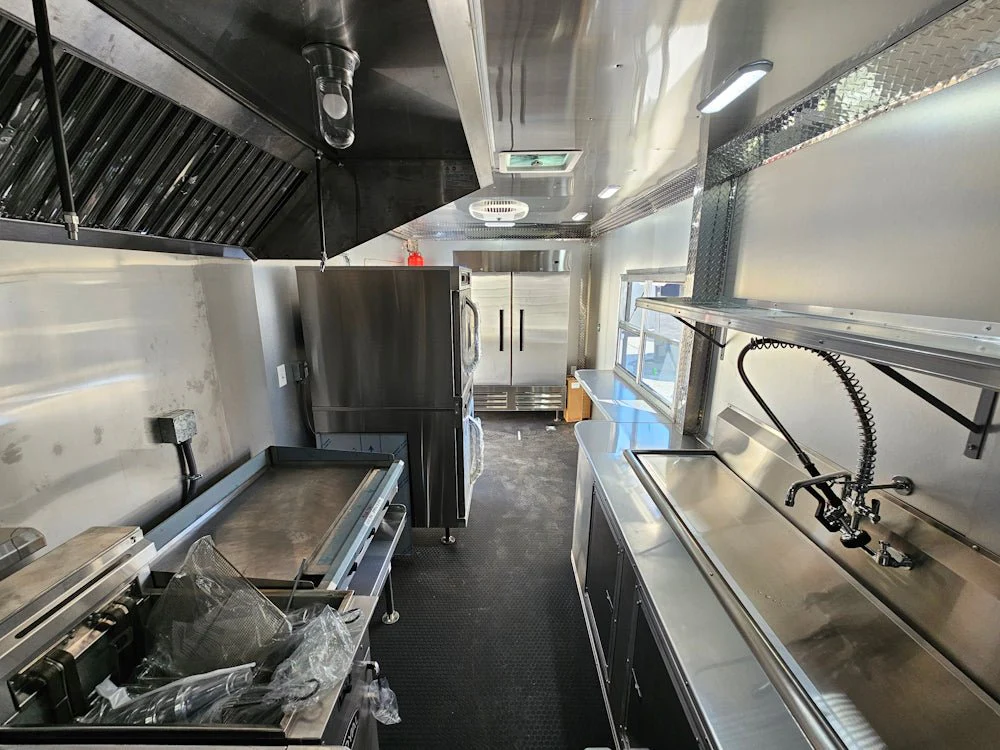 773-8.5-x-24-white-with-blackout-all-electric-food-trailer-event-catering-27.webp 8.5' X 24' White With Blackout All Electric Food Trailer Event Catering