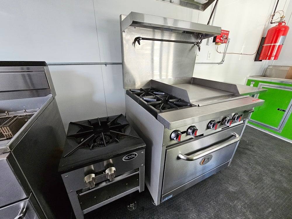 784-8.5-x-26-lime-green-concession-trailer-bbq-food-event-29.jpg 8.5' X 26' Lime Green Concession Trailer BBQ Food Event