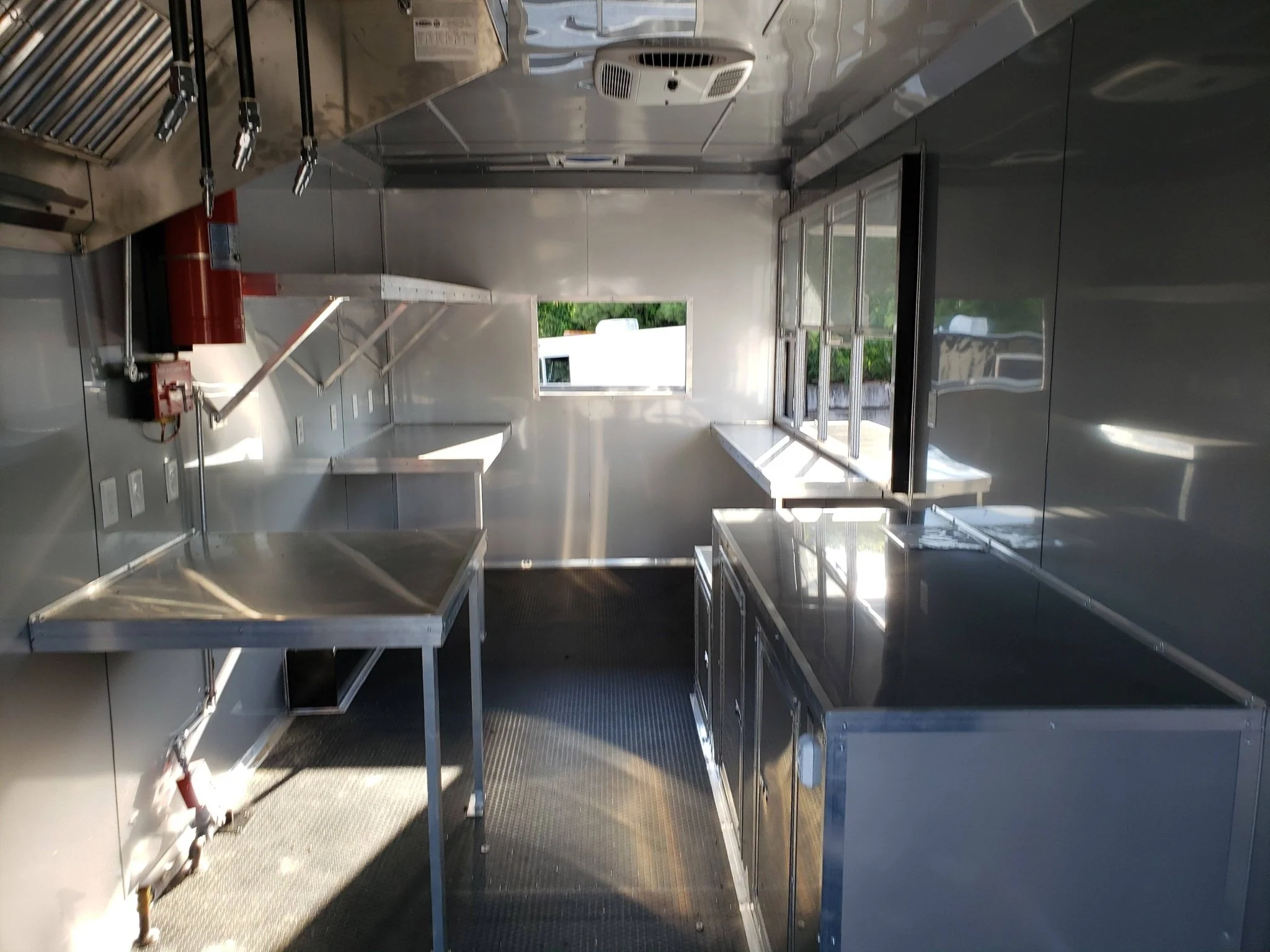 789-8.5-x-26-black-pizza-concession-food-trailer-16.webp 8.5' x 26' Black Pizza Concession Food Trailer