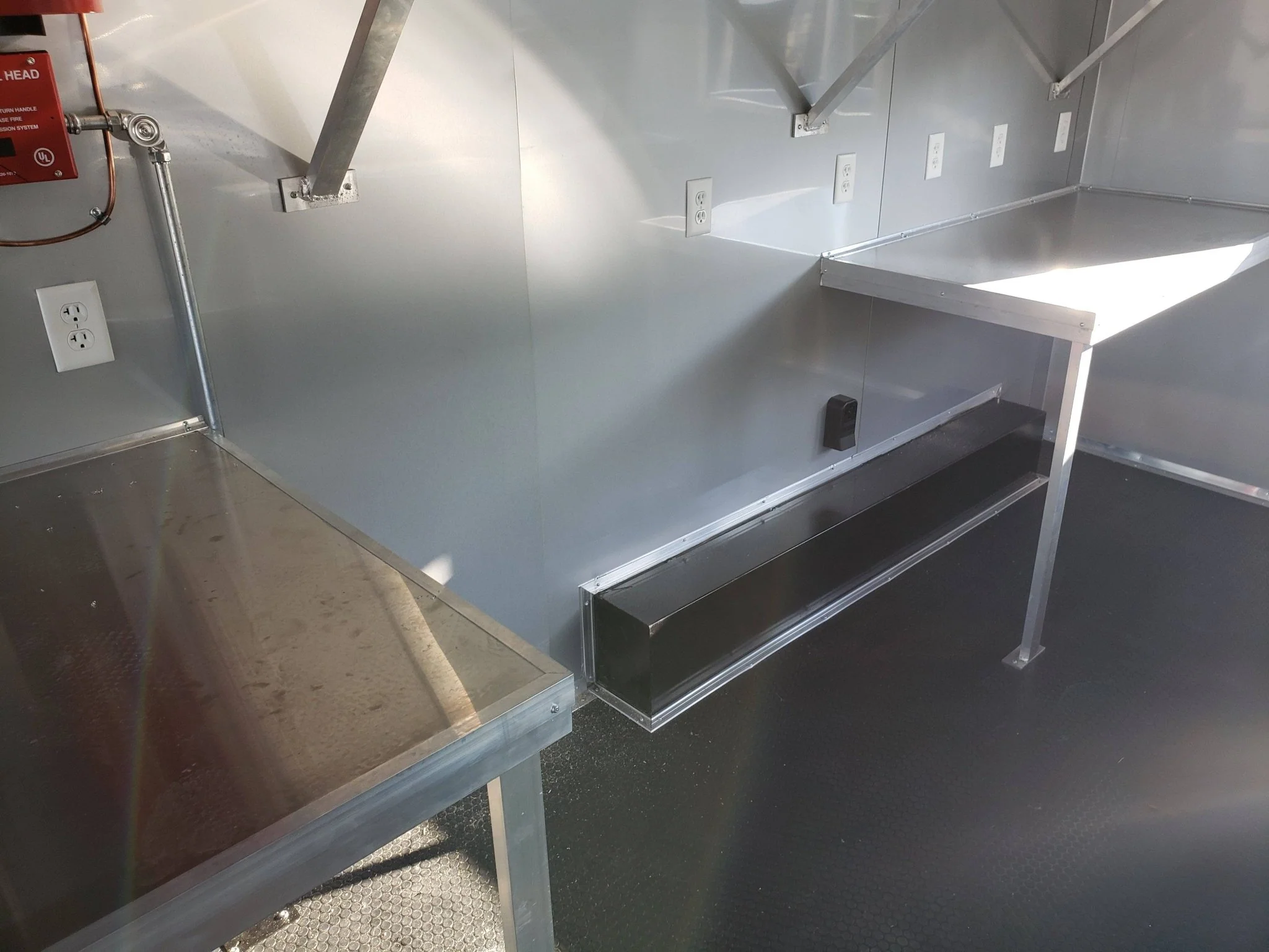 789-8.5-x-26-black-pizza-concession-food-trailer-23.webp 8.5' x 26' Black Pizza Concession Food Trailer