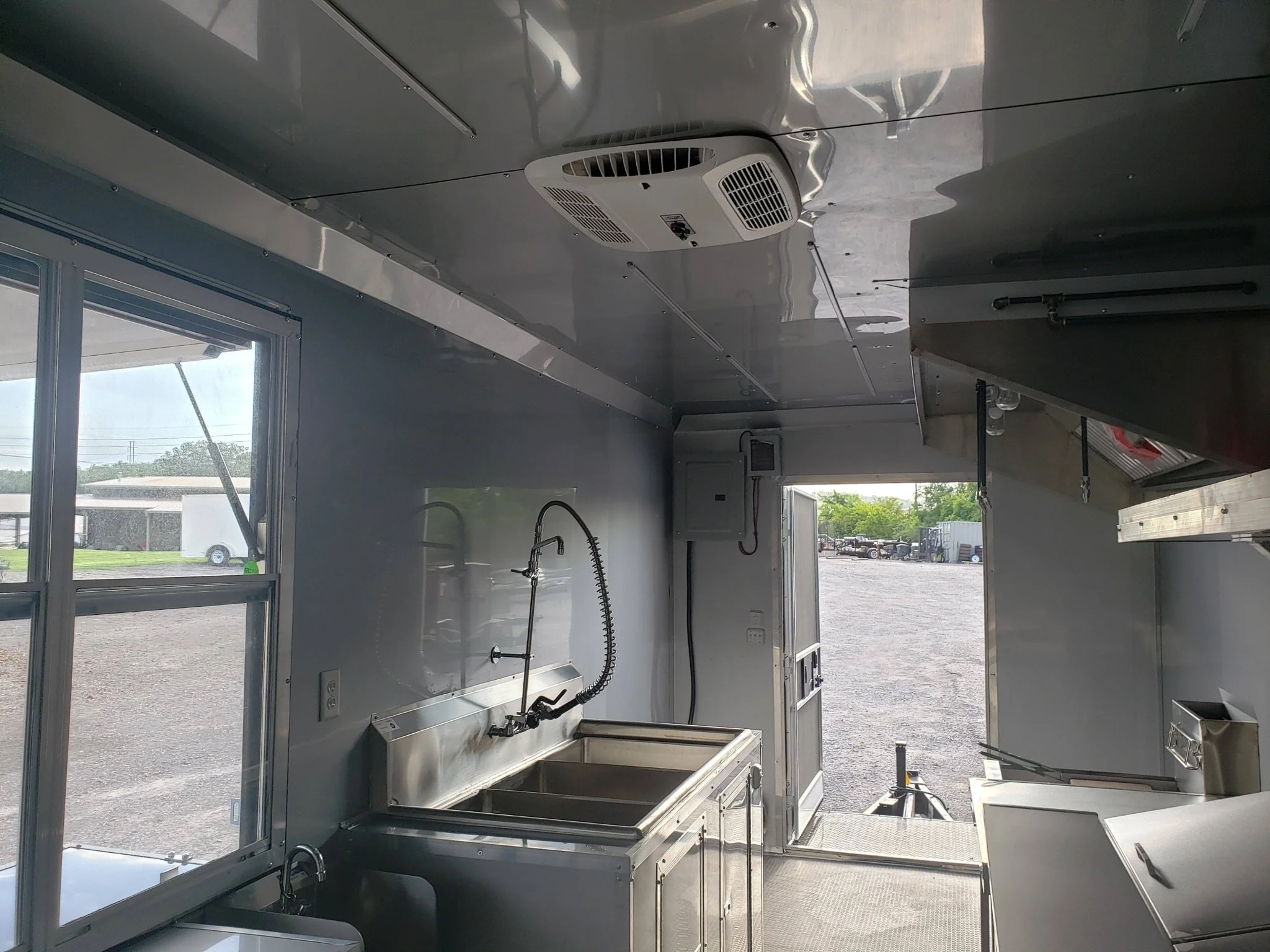 8.5' x 26' Black Pizza Vending Concession Trailer
