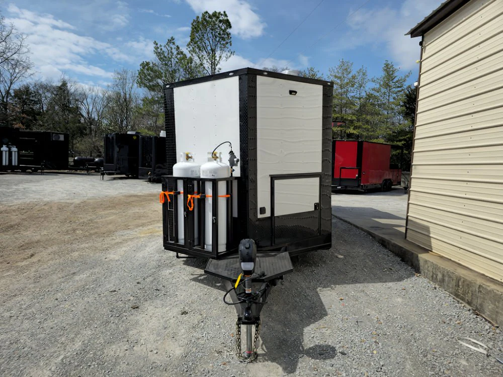 807-8.5-x-26-concession-trailer-white-w-blackout-kettle-corn-event-catering-2.webp 8.5' X 26' Concession Trailer White W/ Blackout Kettle Corn Event Catering