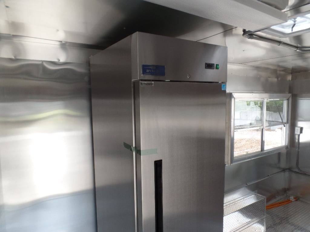 81-8.5-x-16-black-flat-front-concession-food-trailer-with-appliances-9.jpg 8.5' x 16' Black Flat Front Concession Food Trailer With Appliances