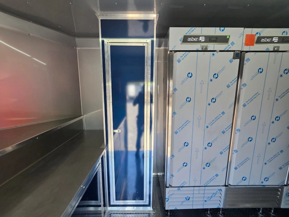 811-8.5-x-26-indigo-blue-concession-trailer-food-event-catering-16.webp 8.5' X 26' Indigo Blue Concession Trailer Food Event Catering
