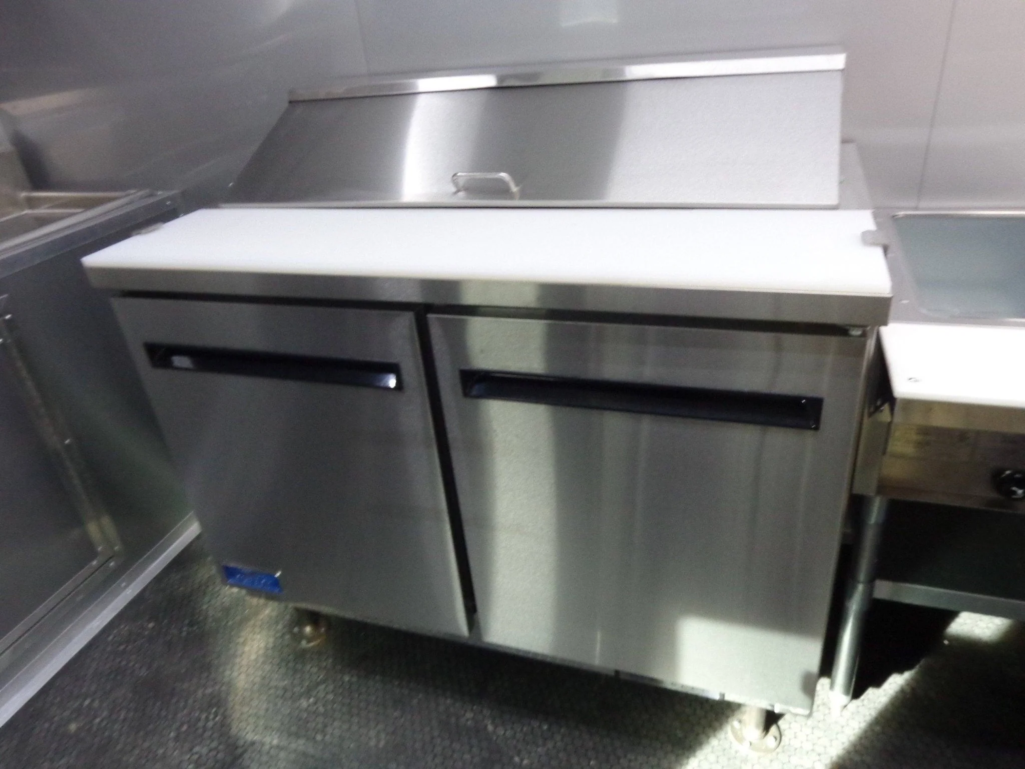 830-8.5-x-27-white-concession-food-trailer-with-appliances-26.webp 8.5' x 27' White Concession Food Trailer With Appliances