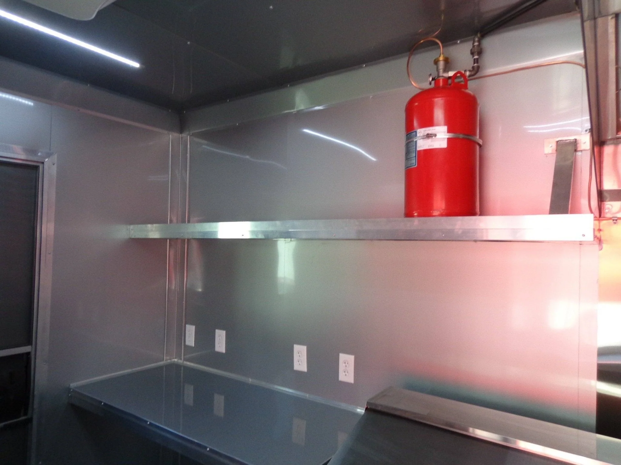 830-8.5-x-27-white-concession-food-trailer-with-appliances-29.webp 8.5' x 27' White Concession Food Trailer With Appliances