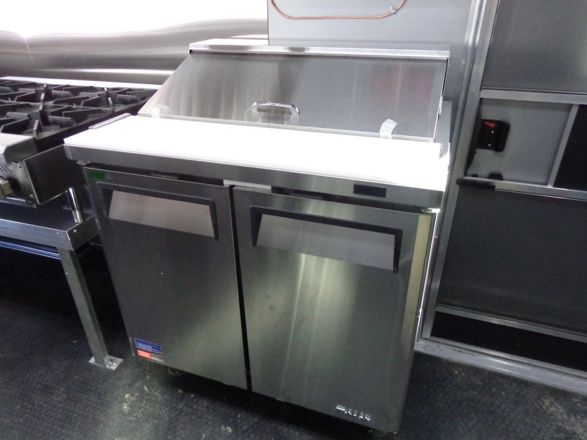 830-8.5-x-27-white-concession-food-trailer-with-appliances-35.webp 8.5' x 27' White Concession Food Trailer With Appliances