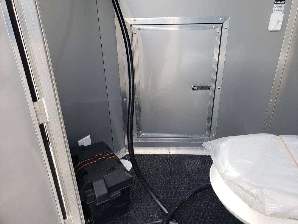 833-8.5-x-28-black-bbq-porch-concession-food-trailer-with-appliances-23.jpg 8.5' x 28' Black BBQ Porch Concession Food Trailer With Appliances
