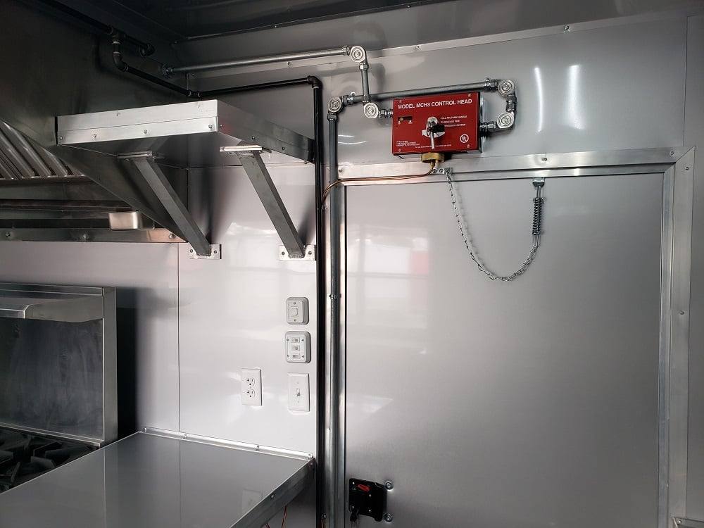 833-8.5-x-28-black-bbq-porch-concession-food-trailer-with-appliances-24.jpg 8.5' x 28' Black BBQ Porch Concession Food Trailer With Appliances