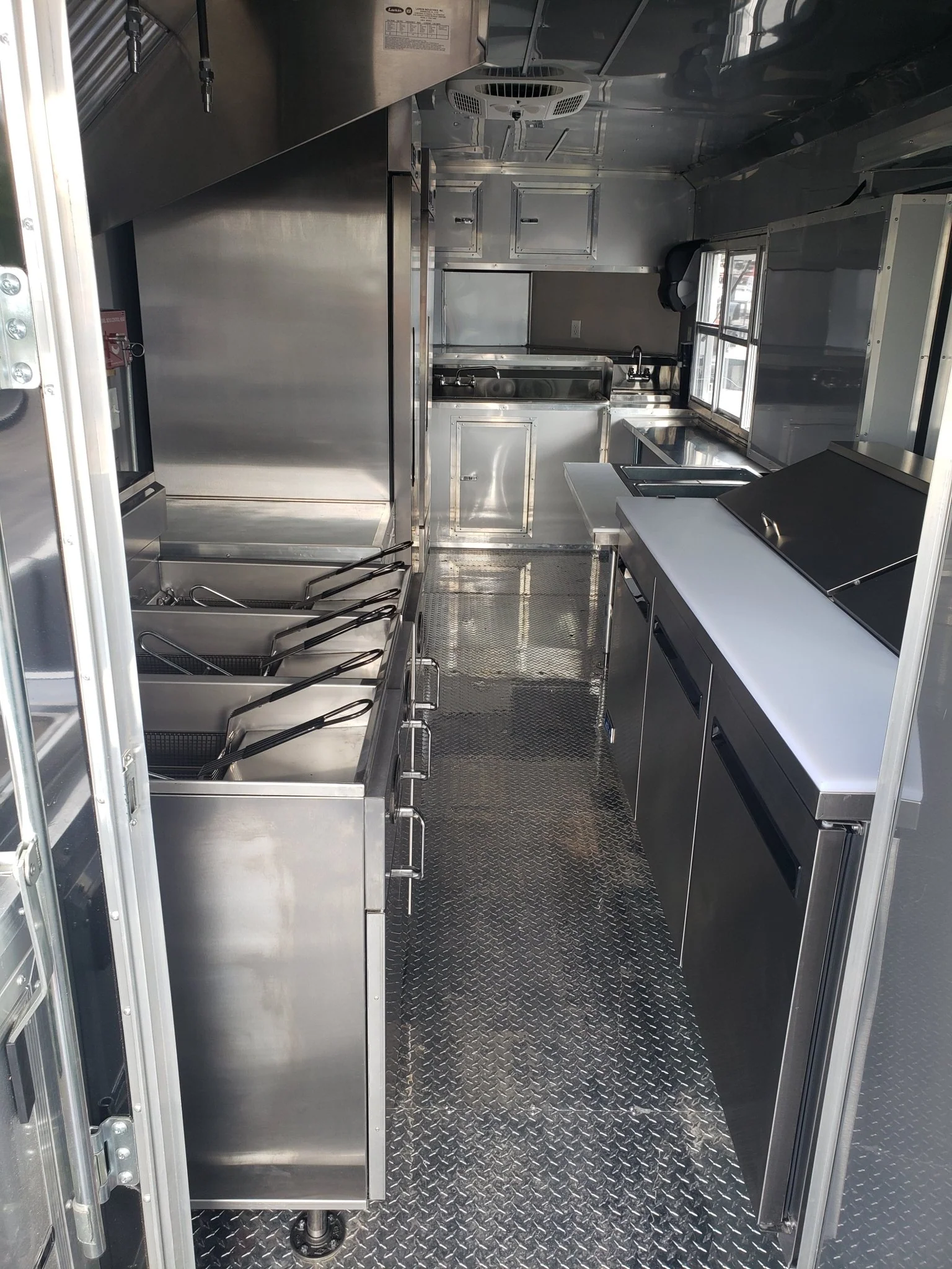 841-8.5-x-28-black-porch-style-bbq-vending-concession-trailer-17.webp 8.5' x 28' Black Porch Style BBQ Vending Concession Trailer