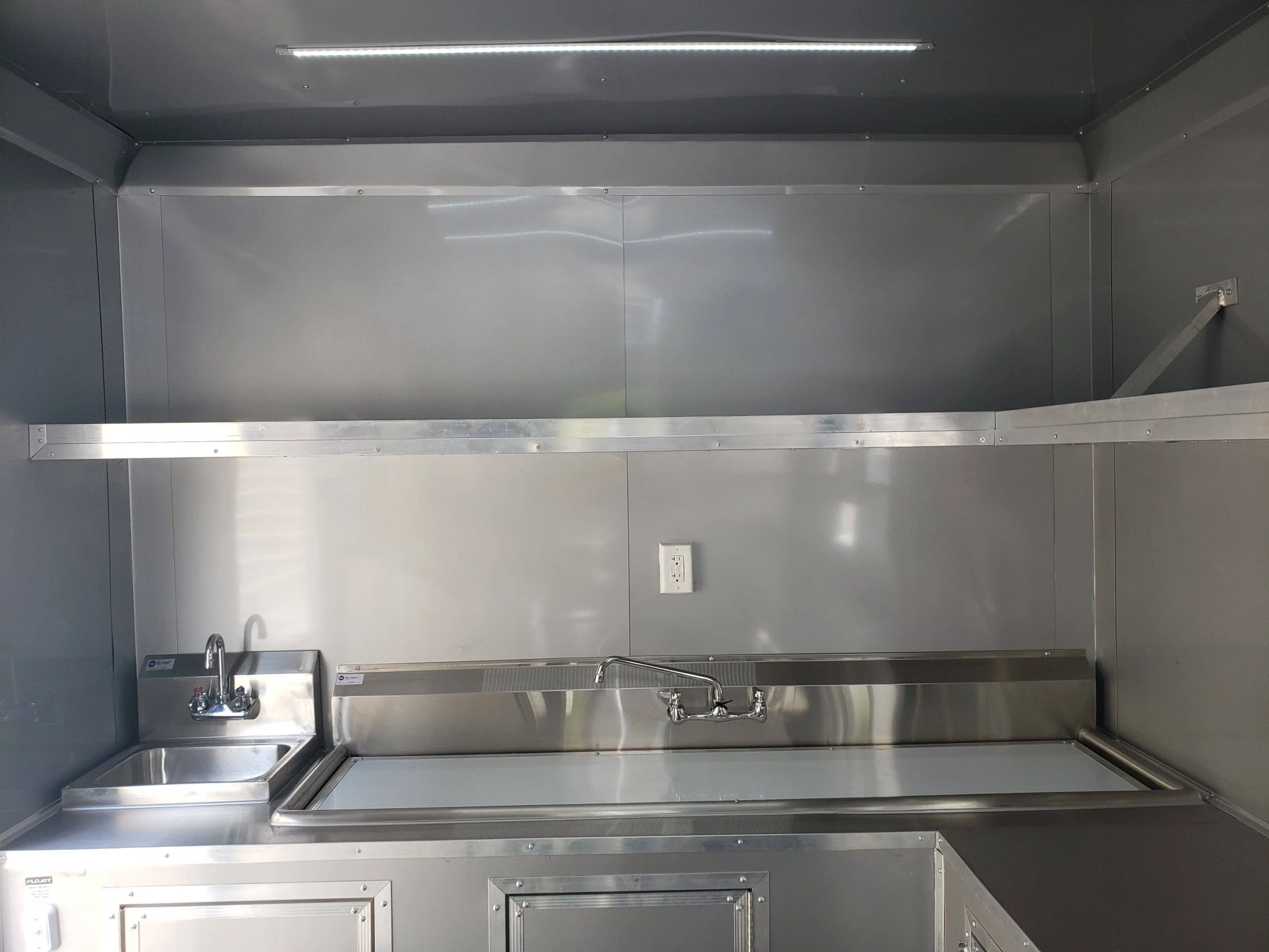 845-8.5-x-28-charcoal-gray-bbq-porch-concession-food-trailer-with-restroom-and-appliances-10.webp 8.5' x 28' Charcoal Gray BBQ Porch Concession Food Trailer with Restroom And Appliances