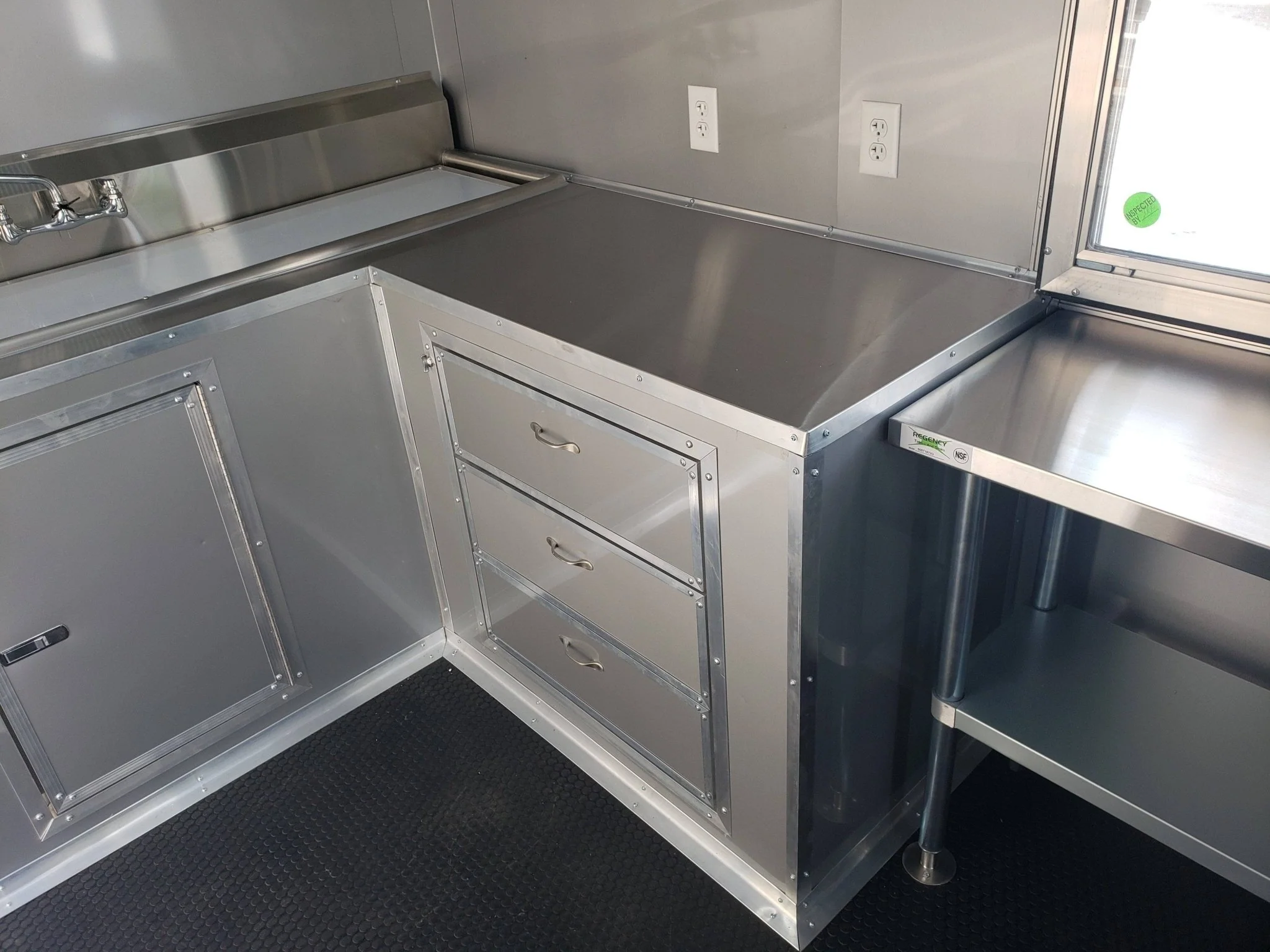 845-8.5-x-28-charcoal-gray-bbq-porch-concession-food-trailer-with-restroom-and-appliances-19.webp 8.5' x 28' Charcoal Gray BBQ Porch Concession Food Trailer with Restroom And Appliances