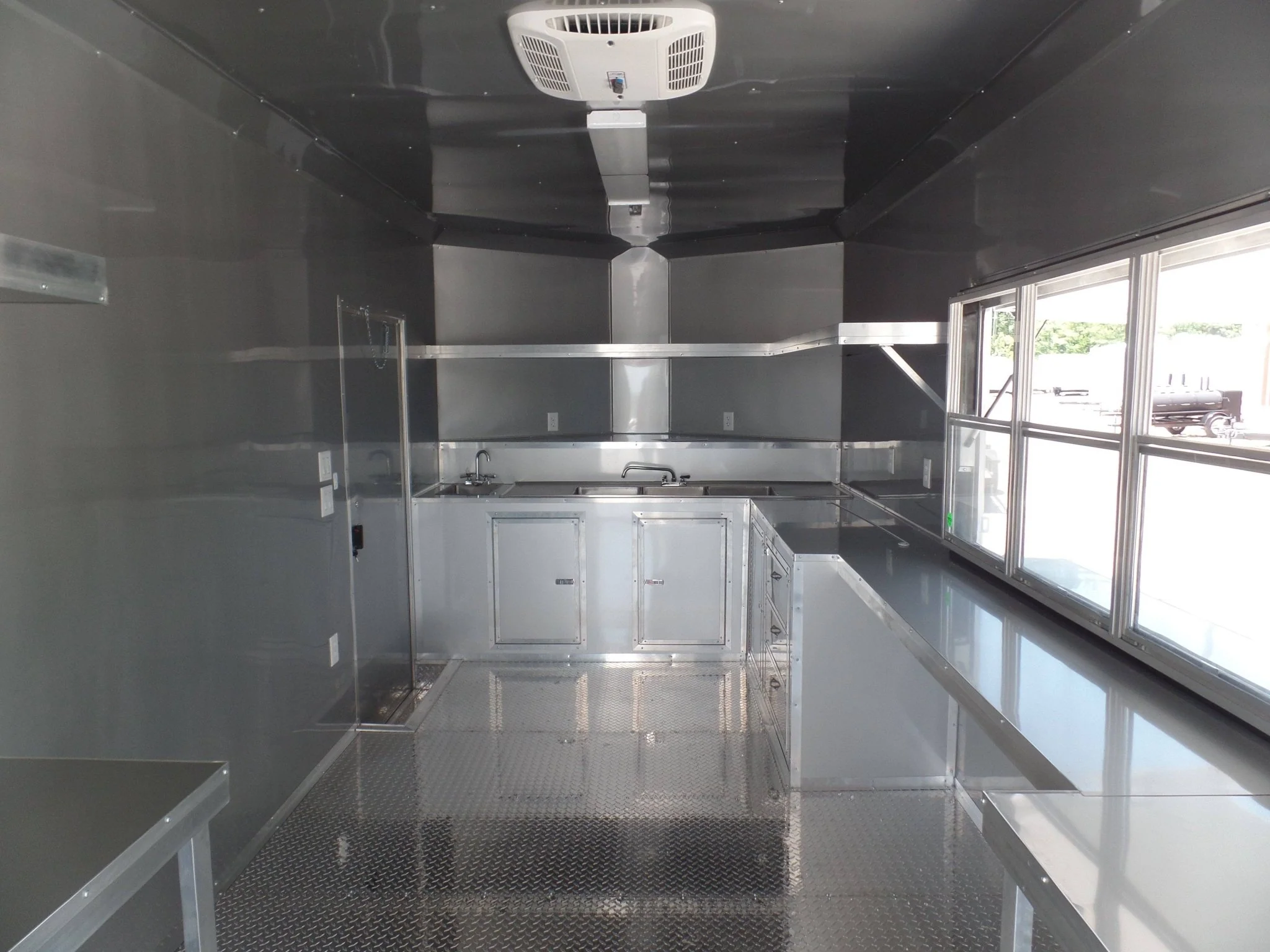 852-8.5-x-28-concession-bbq-food-trailer-red-event-catering-3.webp 8.5' x 28' Concession BBQ Food Trailer Red Event Catering
