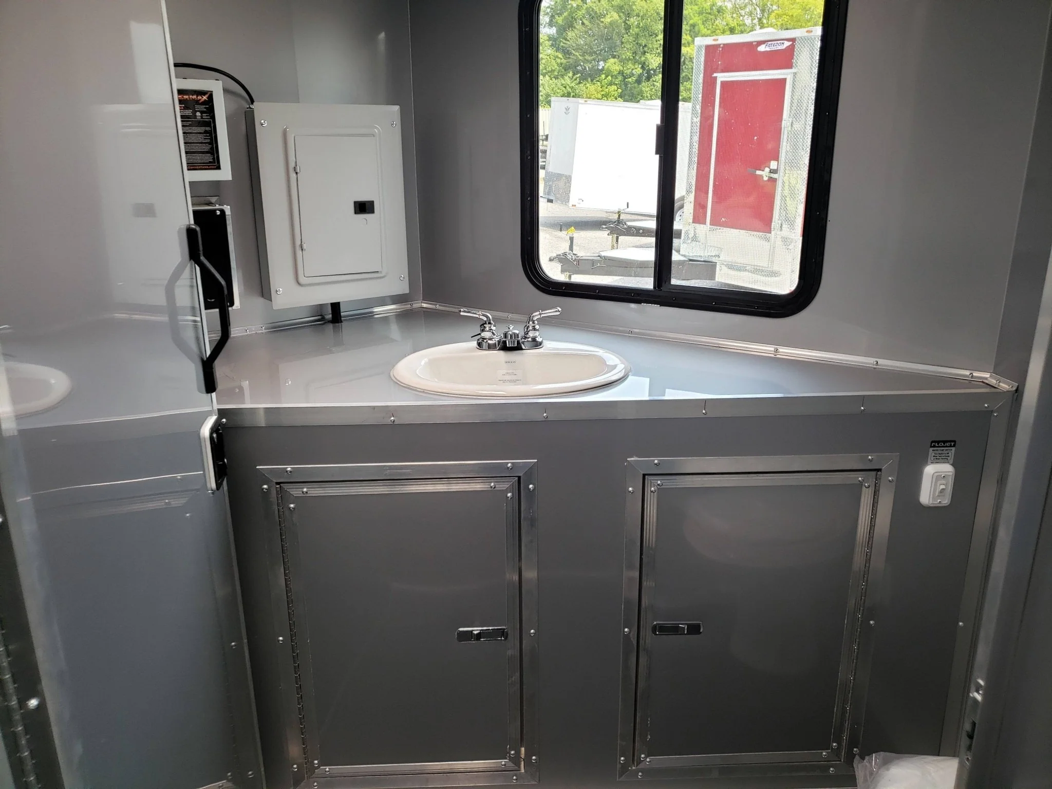 872-8.5-x-30-black-and-cobalt-blue-bbq-porch-concession-trailer-16.webp 8.5' x 30' Black and Cobalt Blue BBQ Porch Concession Trailer