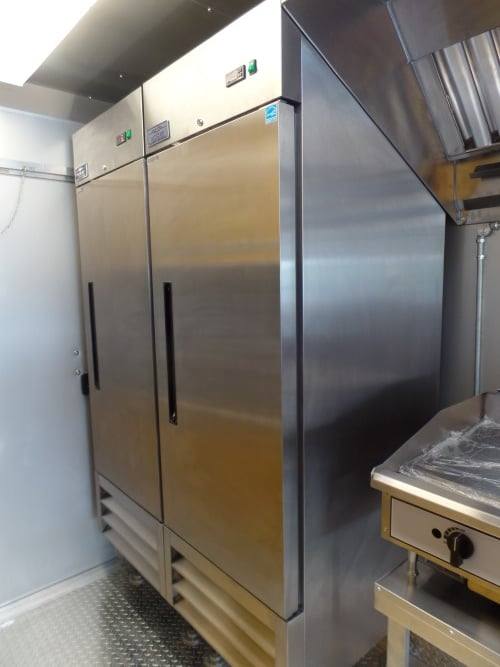 893-8.5-x-30-concession-food-trailer-lime-green-12.jpg 8.5' x 30' Concession Food Trailer Lime Green