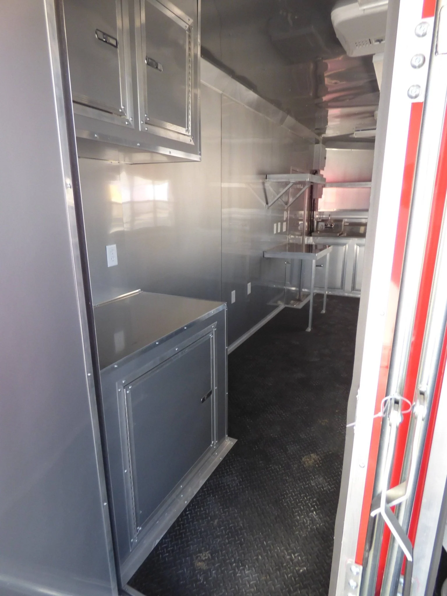 903-8.5-x-30-concession-victory-red-bbq-food-event-catering-trailer-17.webp 8.5' X 30' Concession Victory Red BBQ Food Event Catering Trailer