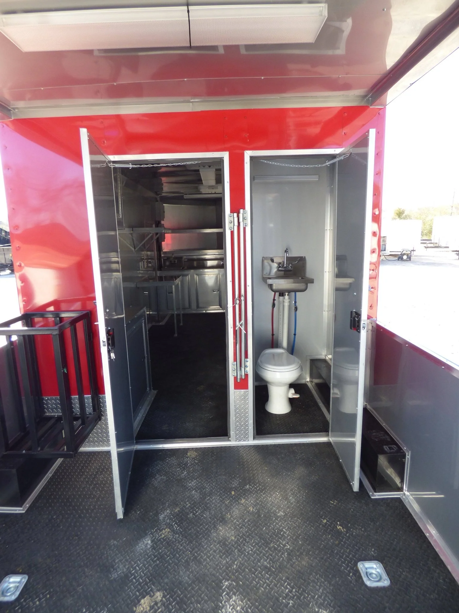 903-8.5-x-30-concession-victory-red-bbq-food-event-catering-trailer-18.webp 8.5' X 30' Concession Victory Red BBQ Food Event Catering Trailer