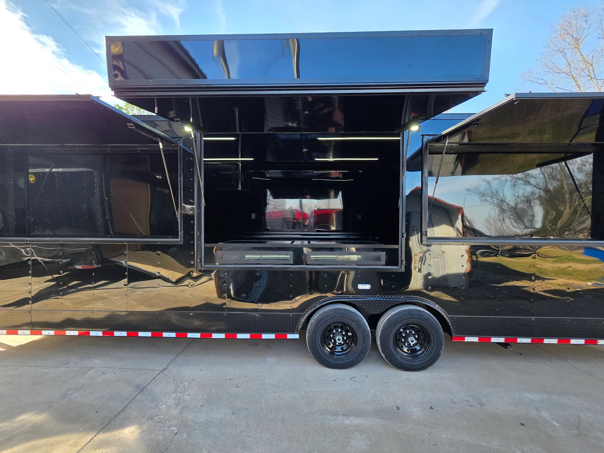 904-8.5-x-30-custom-advertising-trailer-with-black-out-package-23.webp 8.5' X 30' Custom Advertising Trailer With Black Out Package