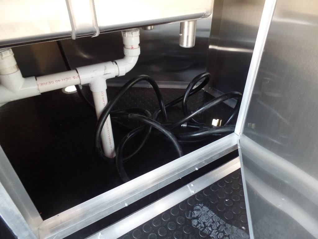 913-8.5-x-30-orange-bar-concession-food-trailer-33.jpg 8.5' x 30' Orange Bar Concession Food Trailer
