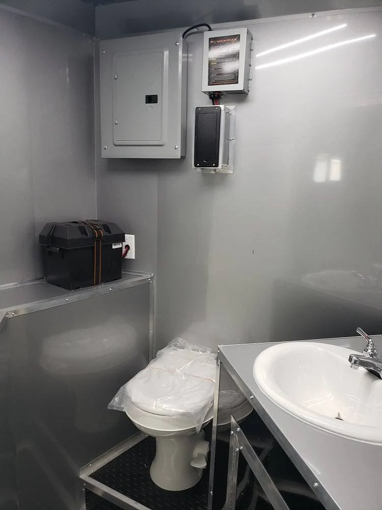 919-8.5-x-30-silver-frost-bbq-concession-food-event-trailer-15.webp 8.5' X 30' Silver Frost BBQ Concession Food Event Trailer