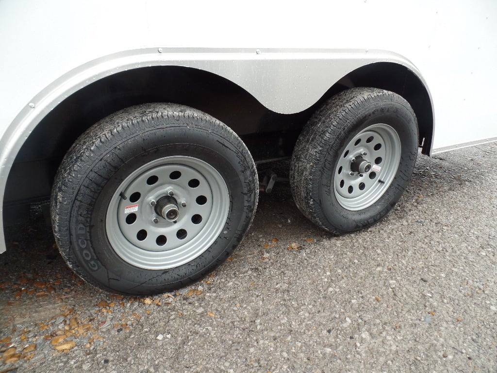 92-8.5-x-16-concession-food-catering-white-trailer-16.jpg 8.5' x 16' Concession Food Catering White Trailer
