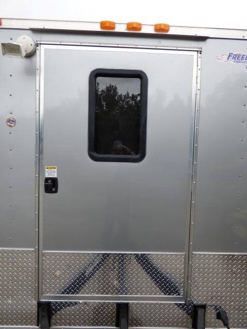920-8.5-x-30-silver-frost-concession-food-trailer-with-appliances-45.jpg 8.5' x 30' Silver Frost Concession Food Trailer With Appliances