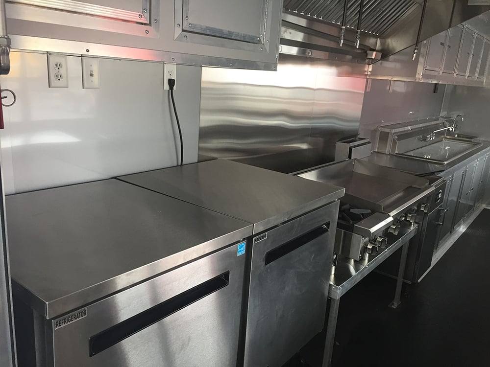 927-8.5-x-32-black-bbq-porch-concession-food-trailer-with-restroom-and-appliances-5.jpg 8.5' x 32' Black BBQ Porch Concession Food Trailer with Restroom and Appliances