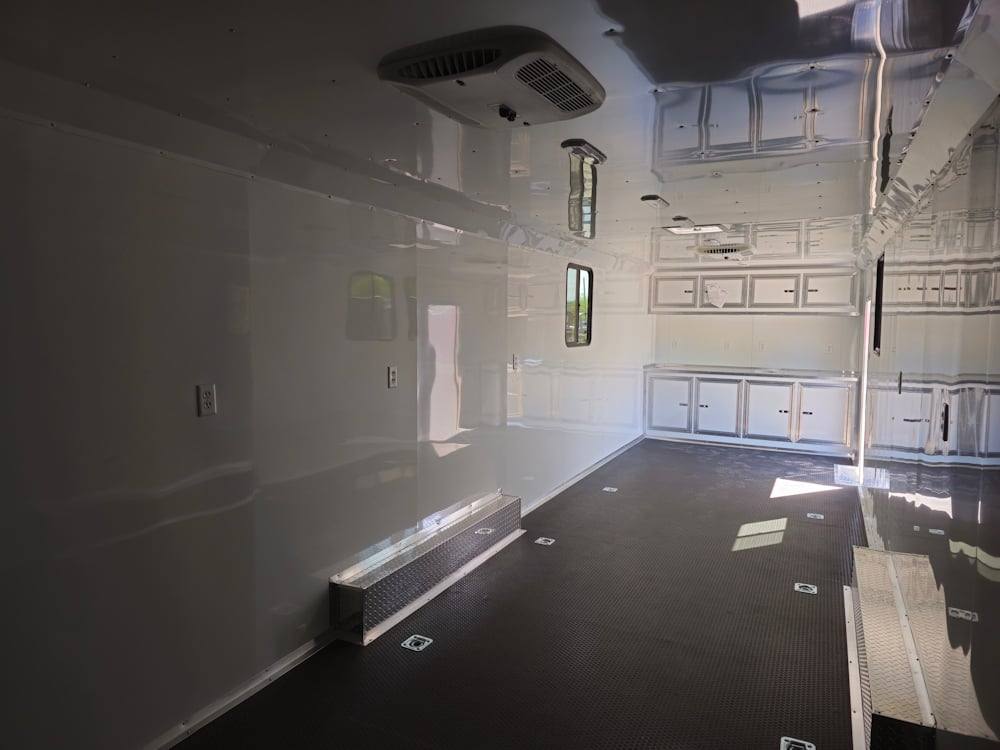 937-8.5-x-32-custom-office-cargo-concession-trailer-16.jpg 8.5' X 32' Custom Office Cargo Concession Trailer
