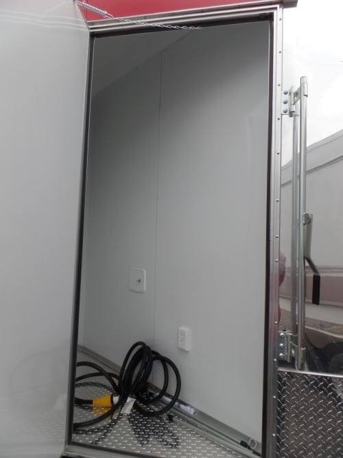94-8.5-x-16-concession-food-event-catering-trailer-red-4.jpg 8.5' x 16' Concession Food Event Catering Trailer Red