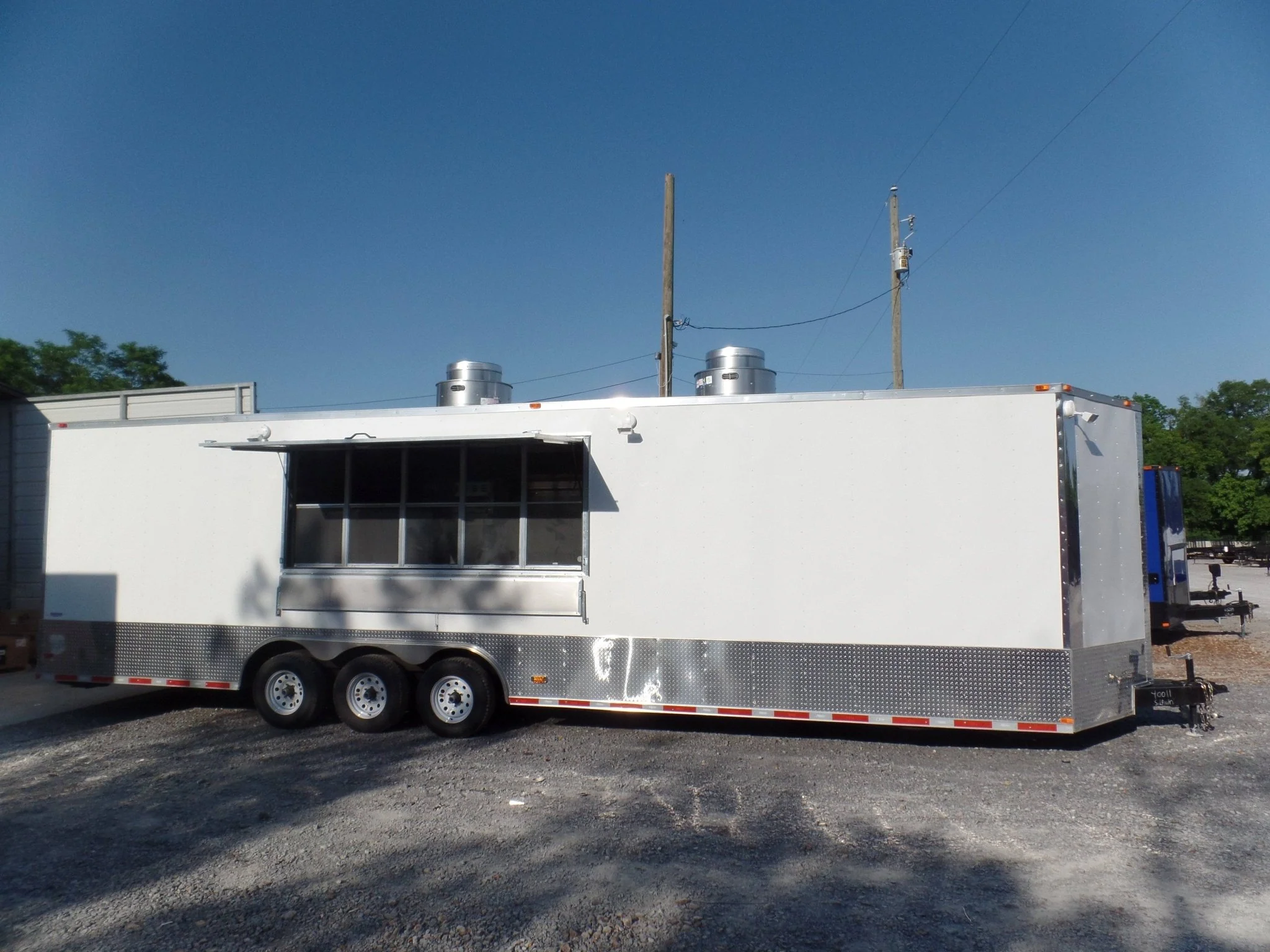 942-8.5-x-32-white-concession-food-trailer-with-appliances-5.webp 8.5' x 32' White Concession Food Trailer With Appliances